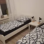 Work And 90 Qm 7 Betten 3 Schlafzimmer Mit Balkon Und Kraftraum 44 Oben Apartament *