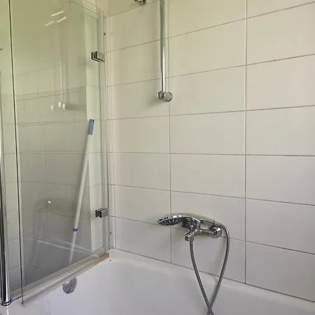 Work And 90 Qm 7 Betten 3 Schlafzimmer Mit Balkon Und Kraftraum 44 Oben *