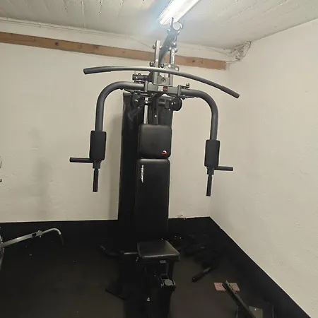 דירה Work And 90 Qm 7 Betten 3 Schlafzimmer Mit Balkon Und Kraftraum 44 Oben *