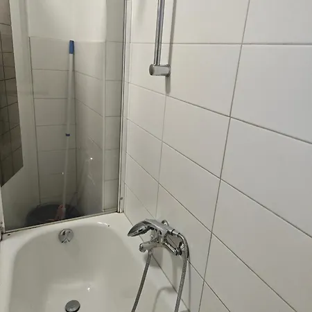 Work And 90 Qm 7 Betten 3 Schlafzimmer Mit Balkon Und Kraftraum 44 Oben *