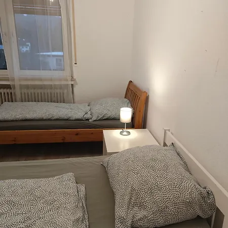 Work And 90 Qm 7 Betten 3 Schlafzimmer Mit Balkon Und Kraftraum 44 Oben * פלטנברג