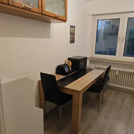 Work And 90 Qm 7 Betten 3 Schlafzimmer Mit Balkon Und Kraftraum 44 Oben * פלטנברג