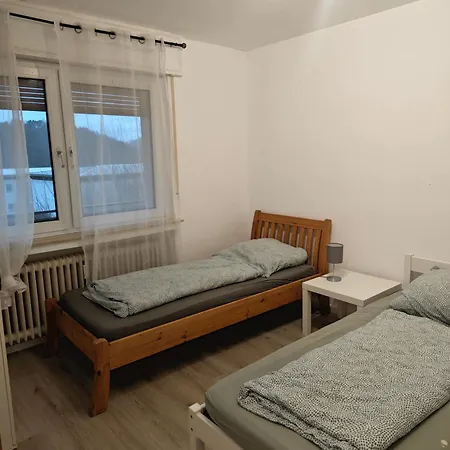 דירה Work And 90 Qm 7 Betten 3 Schlafzimmer Mit Balkon Und Kraftraum 44 Oben פלטנברג