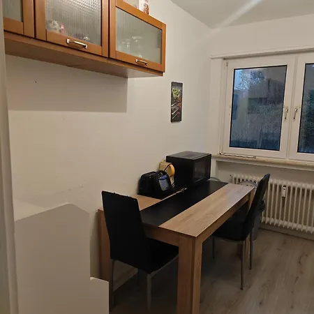 Work And 90 Qm 7 Betten 3 Schlafzimmer Mit Balkon Und Kraftraum 44 Oben דירה