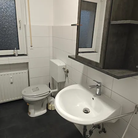 Lejlighed Work And 90 Qm 7 Betten 3 Schlafzimmer Mit Balkon Und Kraftraum 44 Oben