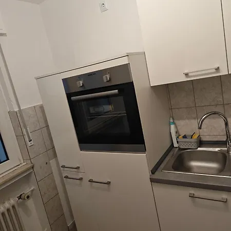 דירה Work And 90 Qm 7 Betten 3 Schlafzimmer Mit Balkon Und Kraftraum 44 Oben פלטנברג