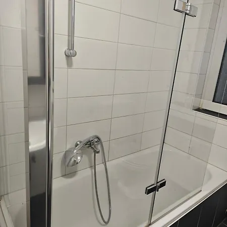 Work And 90 Qm 7 Betten 3 Schlafzimmer Mit Balkon Und Kraftraum 44 Oben