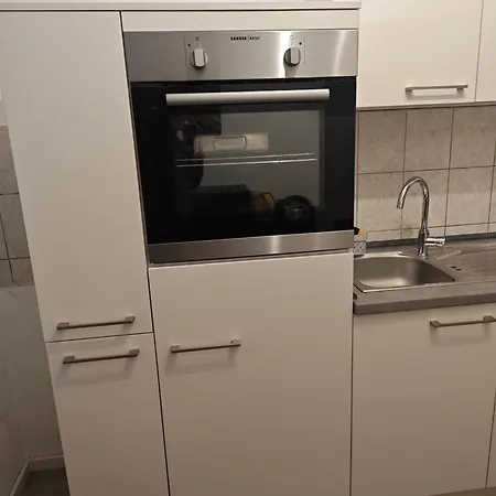Lejlighed Work And 90 Qm 7 Betten 3 Schlafzimmer Mit Balkon Und Kraftraum 44 Oben Plettenberg