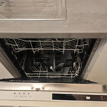 Work And 90 Qm 7 Betten 3 Schlafzimmer Mit Balkon Und Kraftraum 44 Oben פלטנברג