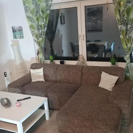 Work And 90 Qm 7 Betten 3 Schlafzimmer Mit Balkon Und Kraftraum 44 Oben Lejlighed *