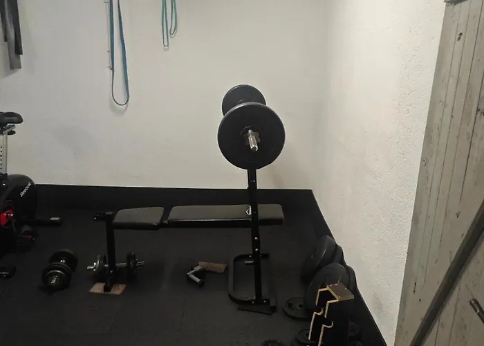 Lejlighed Work And 90 Qm 7 Betten 3 Schlafzimmer Mit Balkon Und Kraftraum 44 Oben *