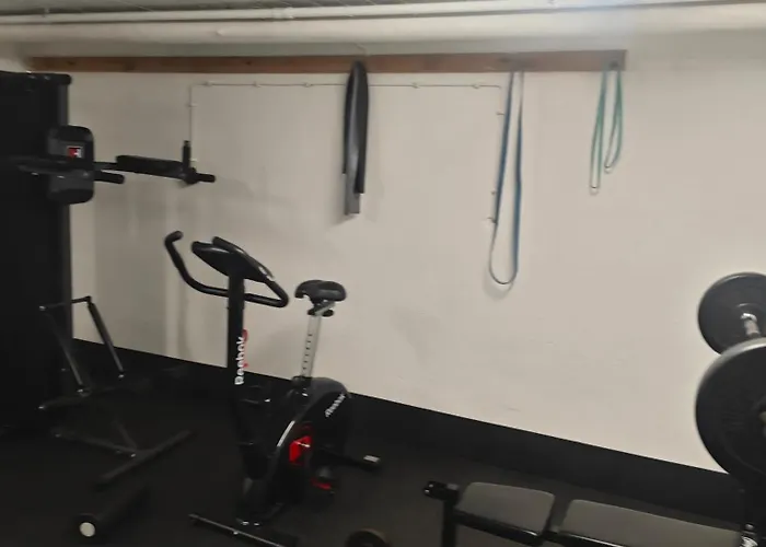 Work And 90 Qm 7 Betten 3 Schlafzimmer Mit Balkon Und Kraftraum 44 Oben Plettenberg