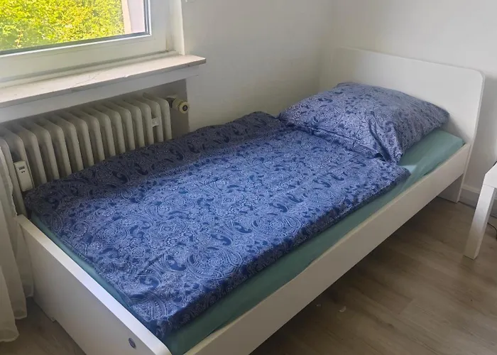 Apartment Work&stay 90 Qm 7 Betten 3 Schlafzimmer Mit Balkon Und Kraftraum 44 Oben