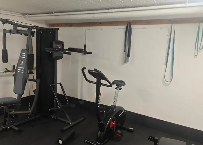 Lejlighed Work And 90 Qm 7 Betten 3 Schlafzimmer Mit Balkon Und Kraftraum 44 Oben