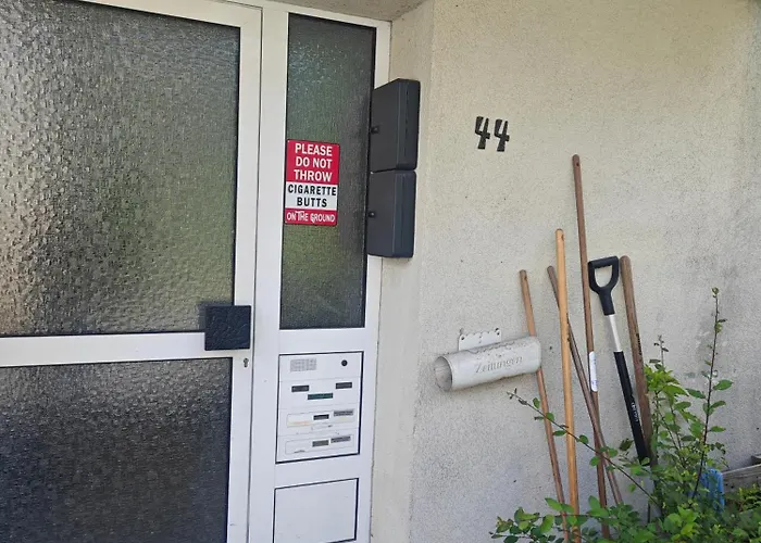 Work And 90 Qm 7 Betten 3 Schlafzimmer Mit Balkon Und Kraftraum 44 Oben