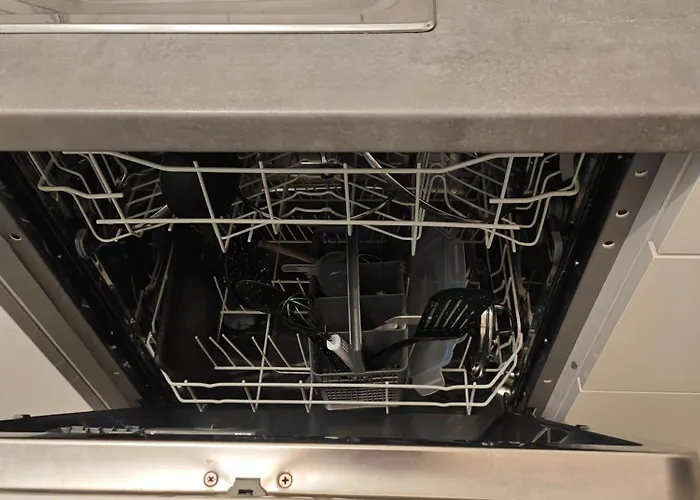 Work And 90 Qm 7 Betten 3 Schlafzimmer Mit Balkon Und Kraftraum 44 Oben Plettenberg