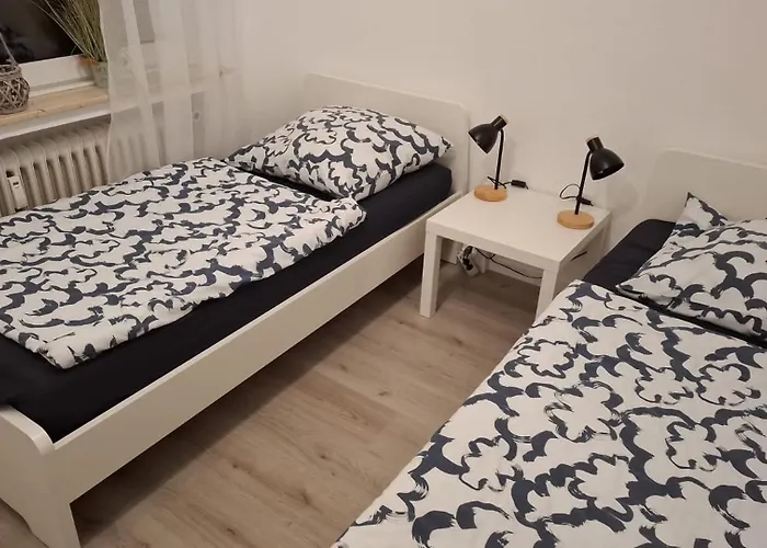 Work And 90 Qm 7 Betten 3 Schlafzimmer Mit Balkon Und Kraftraum 44 Oben Lejlighed Plettenberg