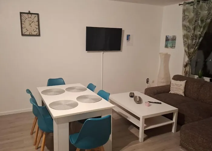 Work And 90 Qm 7 Betten 3 Schlafzimmer Mit Balkon Und Kraftraum 44 Oben Lejlighed *