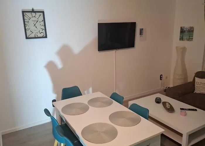 Work And 90 Qm 7 Betten 3 Schlafzimmer Mit Balkon Und Kraftraum 44 Oben Lejlighed *